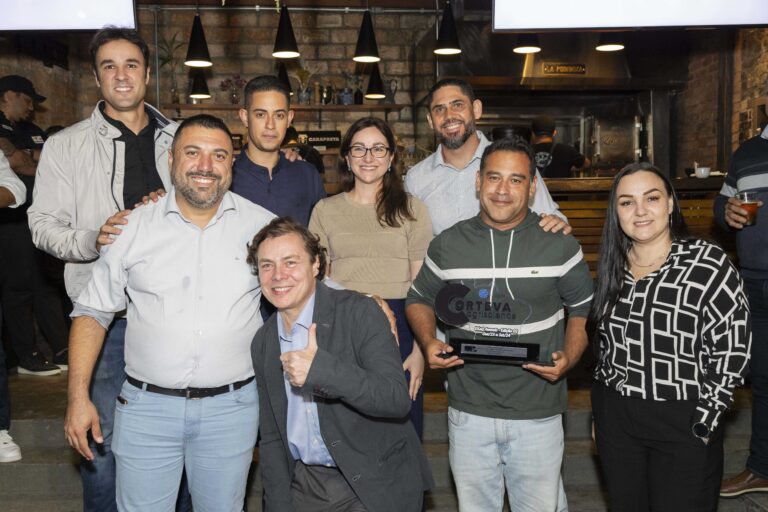 28 08 25 GT Solucoes Logisticas e reconhecida no Outstanding Awards – Melhor Iniciativa ESG pelo Projeto Mao Amiga